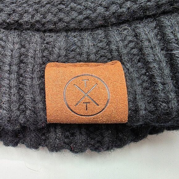 TxT Knit Pom Beanie Black Faux Fur One Size Ribbed Winter Warm Hat Casual - Picture 6 of 6